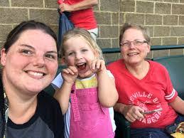 Casey Ginn's Instagram, Twitter & Facebook