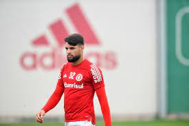 Em vantagem, o inter ainda. Sem Investidor Nem Pagamento A Vista Inter Montou Operacao Para Contratar Yuri Alberto Internacional Ge