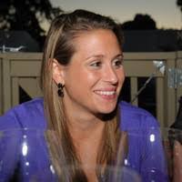 Emily Blakemore's Instagram, Twitter & Facebook