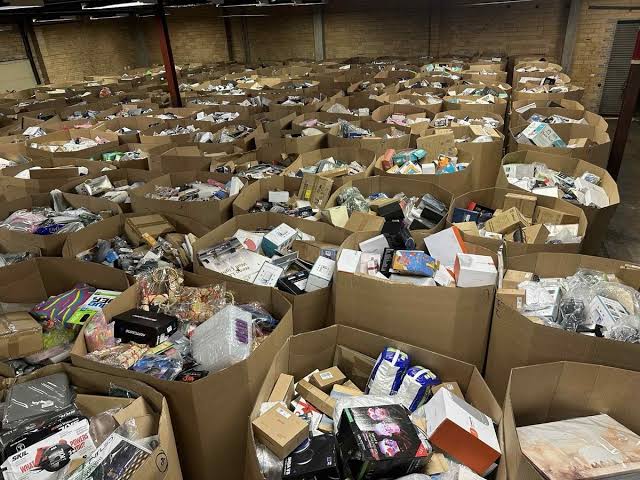 Shop Liquidation Pallets - 100+ Wholesale Pallet Deals & Electronics | eBay