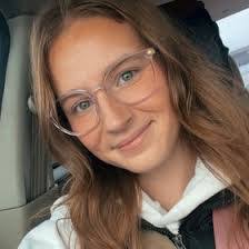 Kara Frederick's Instagram, Twitter & Facebook