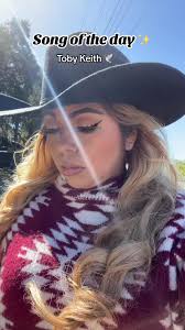 Toby Keith Hand Gestures