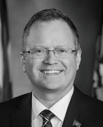 Lon Hanson's Instagram, Twitter & Facebook