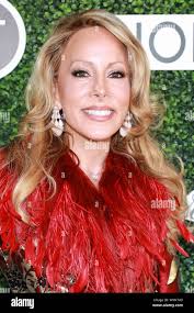 Liz peek hi-res stock photography and images