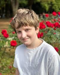 Debbie Beers's Instagram, Twitter & Facebook