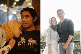 Arya saloka ngaku pernah mengidolakan sosok artis papan atas sebelum menikahi sang istri, putri anne. Hamil Anak Pertama Ini 10 Potret Kemesraan Putri Anne Dan Suami