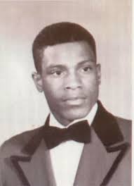 It is with deep regrets that I announce the unexpected passing of my  cousin, Maurice "Mo" Gillums c/o 1980. His brothers, Oscar Gillums and the  late Ronald Gillums, were also Fairmont graduates.