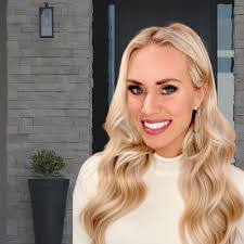 Lynn Trice's Instagram, Twitter & Facebook