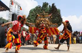 Peternakan ayam bangkok kediri jawa timur peternakan ayam bangkok charoen pokphand peternakan ayam bangkok di thailand. Peternak Ayam Bangkok Ngampel Papar Kediri Kediri Jawa Timur Peternakan Ayam Bangkok Kediri Jawa Timur Tentang Kolam Kandang Ternak
