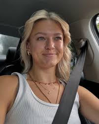 Avery Maddox (@averymaddoxx) • Instagram photos and videos