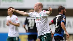 Werder bremen ist in der bundesliga zum sechsen mal in folge ohne punkt geblieben. Bundesliga Werder Bremen Deal Paderborn A Deadly Blow To Keep Survival Hopes Alive Sports German Football And Major International Sports News Dw 13 06 2020