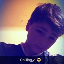 Aaron Roach (@roachy_boi)