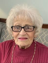 Patricia Metz's Instagram, Twitter & Facebook