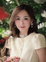 陳美茵- 心近就好。 ❤️ #雜念#sunset #nofilter #newmoon