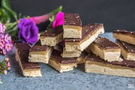 Twix Riegel Selber Machen Gesund Vegan Glutenfrei Mrs Flury Rezept Gesunde Susse Snacks Sussigkeiten Selber Machen Zuckerfreie Rezepte