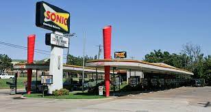 Arby S Owner Buys Sonic Chain For 2 3 Billion Sonic Drive In Sonic Restaurant Sonic