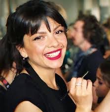 Beth Platz's Instagram, Twitter & Facebook