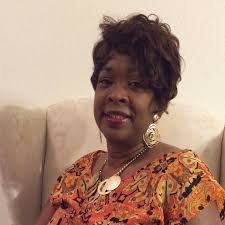 Irma Lee's Instagram, Twitter & Facebook