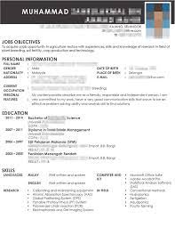 Meletakkan maklumat untuk berhubung yang lengkap seperti nombor telefon dan email (masukkan maklumat) pamerkan perkara yang berkaitan dengan pekerjaan yang dimohon sahaja. 22 Tip Menulis Dan Menghantar Resume Melalui Email Serta Sewaktu Hadir Temuduga