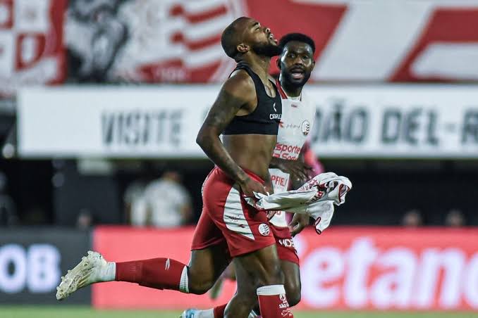 N&aacute;utico vence Athletic, se afasta do Z4 e vai a oitavo na S&eacute;rie B - Gazeta Esportiva