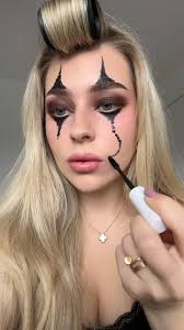 ad. last minute halloween hack 🤡♥️ using products from my @ipsy 2024  Holiday Calendar 🫶🏼 available now! , ib: @__bexbeauty__ , products used:,  @givethemlalabeauty Lala’s Everyday Mascara, @gxvebeauty ...