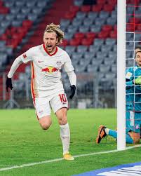 Emil peter forsberg (swedish pronunciation: Emil Forsberg On Twitter New German Word For Me Now Kopfballungeheuer