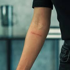 Perhaps justin's neck tattoo is a reminder to himself that selena, his elegant princess, is worth all the patience in the world. Dominik Thewho ËˆpeÉªÊƒÉ™ns Patience Mal Ein Tattoo In Facebook