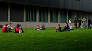 Velkommen, fadderbarn! I fire timer.