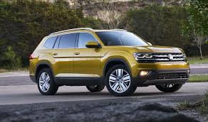 Durante la presentación del nuevo volkswagen touareg en el salón del automóvil de pekín 2018 el fabricante alemán ha revelado sus planes de cara al año 2020. Vw S 2 Row Atlas Suv Shown In China As Teramont X Self Drive Cars Australia