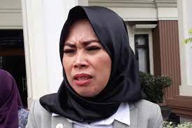 Kasus perceraian abdee negara ini pertama kali diberitakan oleh wartakota pada rabu (21/2/2018), permohonan cerai terhadap sang istri anita desi. Istri Kalau Tak Cinta Abdee Slank Ngapain Dulu Mau Tinggal Di Kos Kosan