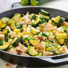 Garlic Chicken Zucchini And Corn Ifoodreal Delicious Clean Eating Recipes Delicious Clean Eating Clean Eating Recipes Healthy Dinner
