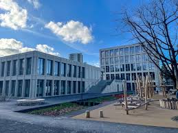 Carmen Bernhard auf LinkedIn: Berns neue Musterschule