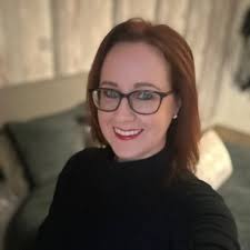 Sally Gregson (@HuggySally)