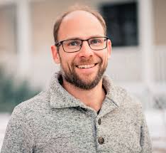 Christian Geiser's Instagram, Twitter & Facebook