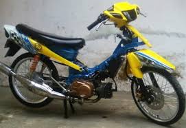 Motor beat modifikasi standar warna putih modifikasimotorz via modifikasimotorz.com. Modif Motor Fiz Modifikasi Motor Vixion Hijau Tosca Modifikasi Motor New Vario Techno 125 Gambar Modifikasi Motor Ninja Drag Modifikasi Motor Satria Fu Warna Hitam Merah Video Modifikasi Motor Ninja 250cc Modifikasi