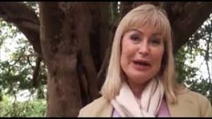 Siân Lloyd Showreel