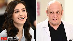 Son olarak zerrin tekindor'un katıldığı diziye yeni bir transfer gerçekleşti. Mucize Doktor On Twitter Muhsin Gercekten Gulin Den Hoslaniyor Olabilir Mi Mucizedoktor Foxturkiye Https T Co 7y7d1pmzbz Twitter