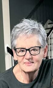 Earl Mclaughlin's Instagram, Twitter & Facebook