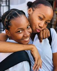 Les Filles De L'institution George Angus 😍 📍Saint-Marc Follow:  @schoolhaiti_official #schoolhaïti📚