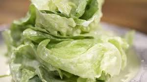 Grossmutters Kopfsalat Tim Malzer Kocht Rezept Kopfsalat Rezeptideen Salat