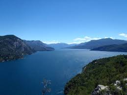 Namun sejak perintah kawalan pergerakan (pkp) penuh dilaksanakan, industri pelancongan di tasik buatan manusia di asia tenggara itu lumpuh. 6 Tasik Paling Luas Dan Dalam Di Dunia Iluminasi