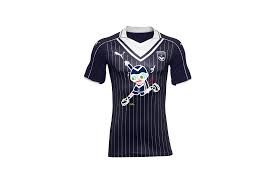 Lors de leur déplacement au parc ol samedi, les girondins de bordeaux porteront sans doute un maillot extérieur affreux, rouge à rayures bleues ou rose aux faux airs d'évian thonon gaillard. Les Girondins De Bordeaux Porteront Un Maillot Collector Contre L As Monaco Sportbuzzbusiness Fr