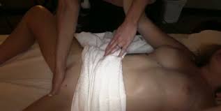 Delivery oil massage juvenile wife reiko (censored). Awesome Fingerfuck During Oily Amateur Erotic Massage With My Gf Mylust Com Video