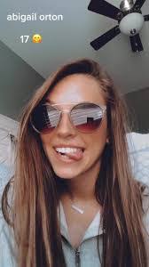 Abby Whorton's Instagram, Twitter & Facebook