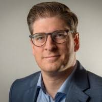 Kristin Eckstein's Instagram, Twitter & Facebook