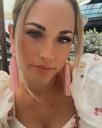 Andrea Greene's Instagram, Twitter & Facebook