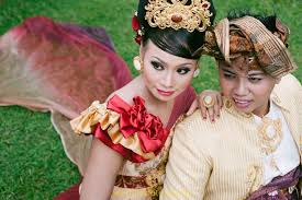 Foto prewedding tema jawa : Prewedding Adat Bali Ayumi Dan Tude