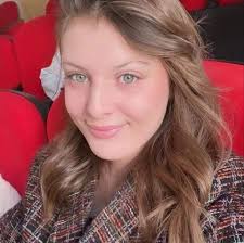 What goes well with peanut butter?