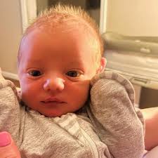 It's an MBaby Boom! 🩵🩷 Congratulations to these MBers who grew their  families this winter and spring!