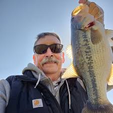 What's the water temperature and the water level at Lake Monroe